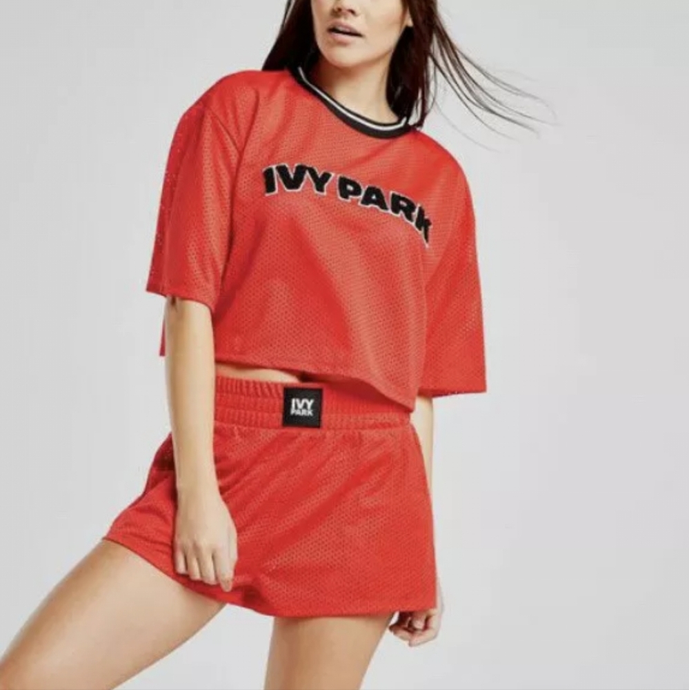 IVY PARK SHORTS